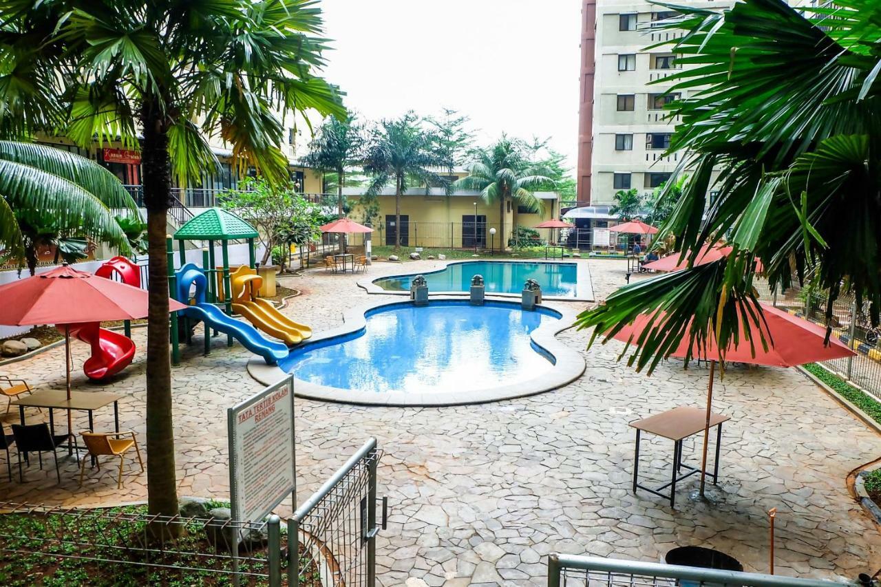 Contemporary At Kebagusan By Travelio